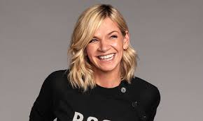 How tall is Zoe Ball?